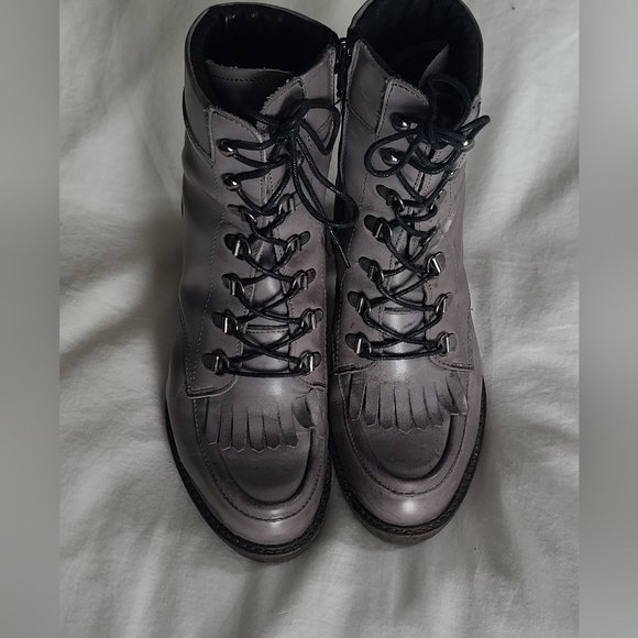Eric Michael Leather Ankle Boots Grey with Heel Sz 37 Sz 6.5/7 - Picture 5 of 12